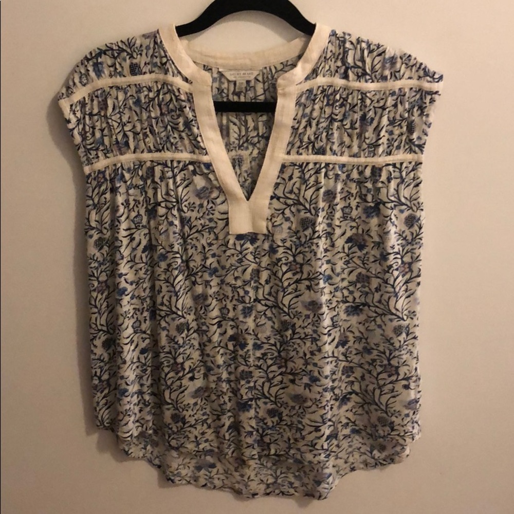 Lucky Brand T-shirt